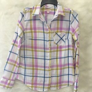 Juniors plaid blouse